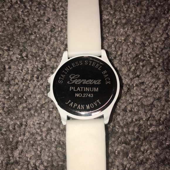 Geneva watch - Picture 3 of 3